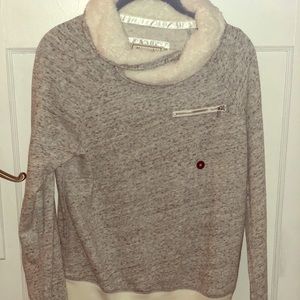 Super soft oversized Abercrombie and Fitch sweater